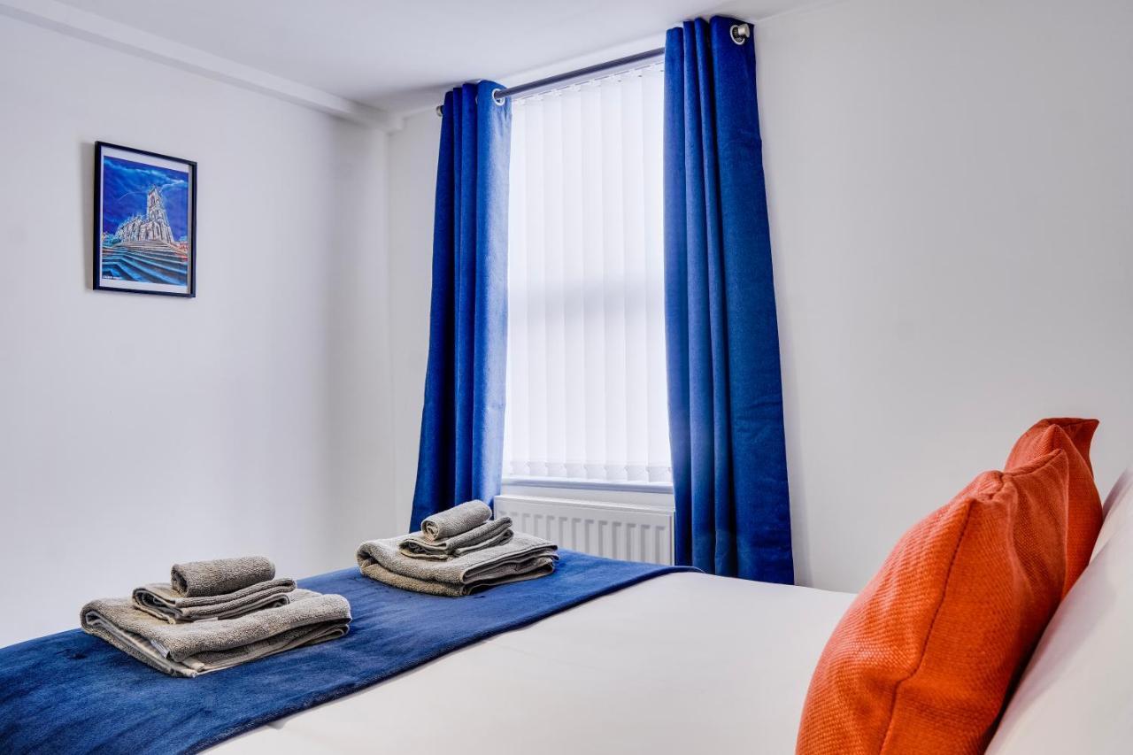Cosy 3 Bedroom House Near Anfield Stadium リヴァプール エクステリア 写真